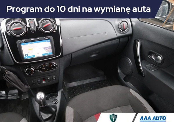 Dacia Logan cena 50000 przebieg: 44309, rok produkcji 2019 z Mszczonów małe 211